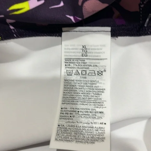 Old Navy Workout Leggings NEVER WORN - Picture 3 of 3